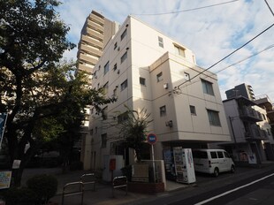 石原マンションの物件外観写真